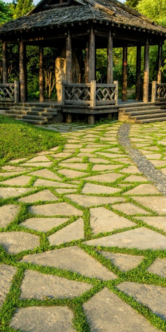 resort landscaping, stone paving